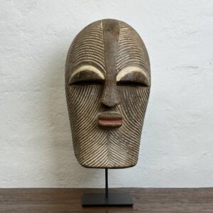 Songye Mask, Congo: 200x190x500mm_AFR11381.1