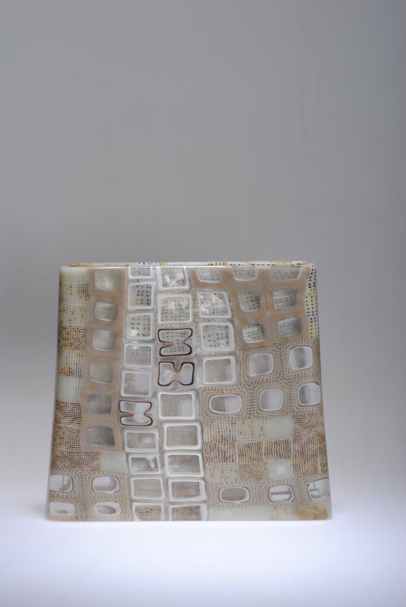 Billett 08 #14: 210x235x40mm_kiln formed and blown glass