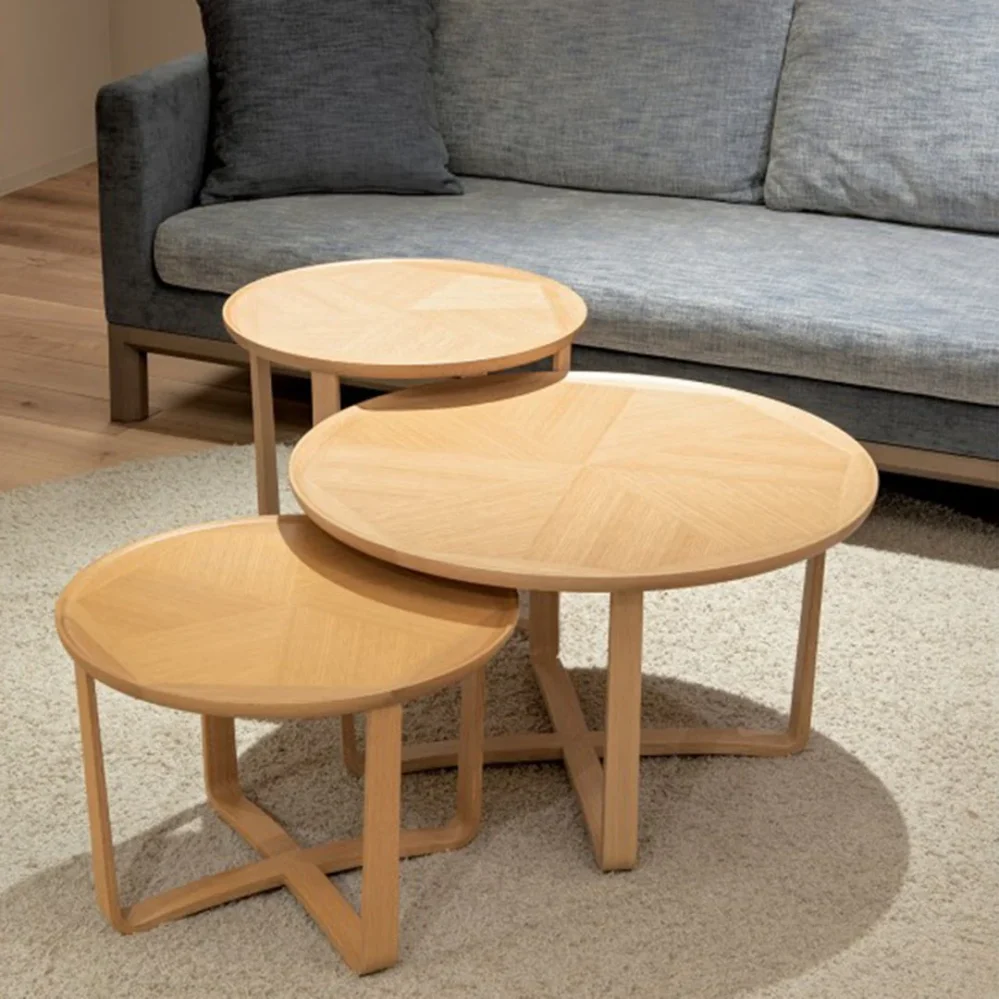 Gerbera Coffee Table: by Conde House
