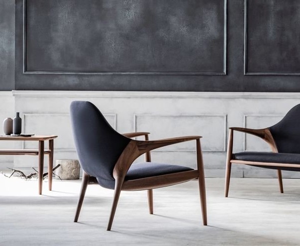 Kunst Lounge Chair: by Inoda & Sveje for Karimoku Case
