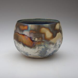 Rising Mist _Glazed ceramic vessel_110Hx150mmDia