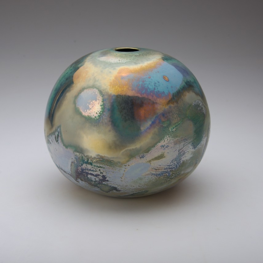 Afternoon Light _Glazed ceramic vessel_170Hx190mmDia