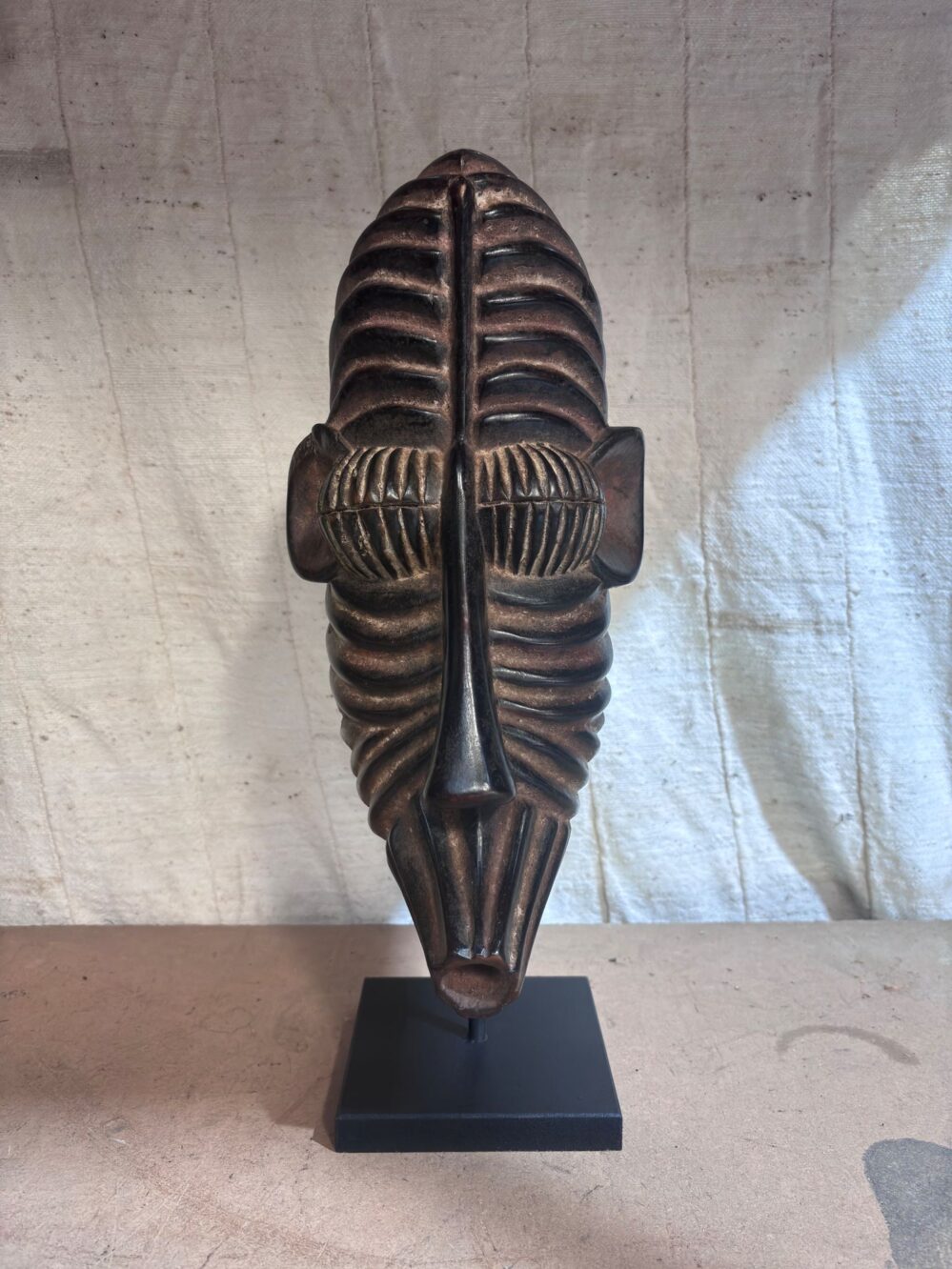 AFR12754 - Songye Mask - W15xD10xH34cm - DRC
